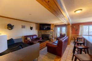 Summit 108B 3BR,Sunset views, FreeParking
