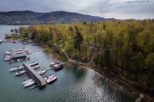 Selene Houseboat Polańczyk