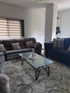 Saeeds apartment