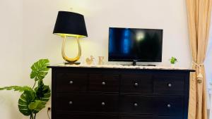 "Pension am Dom", Historische Apartments, Superzentral, 7min zum Schloss