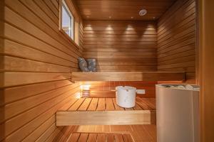 Modern Ski Apartment in Levi Centre-Private Sauna
