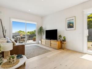 Ground Floor Coastal Luxe McCrae