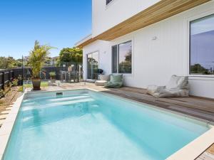 Ground Floor Coastal Luxe McCrae