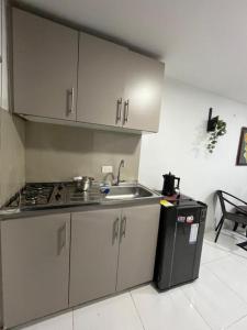 Apartaestudio en primer piso