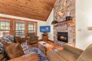 SBL14 -Mayberry Lodge
