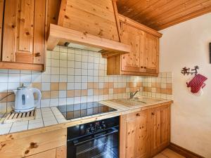 Appartement spacieux proche pistes - 6 pers. - FR-1-685-98