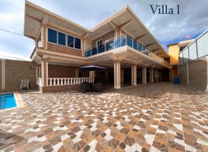 Villas nube 10 min from airport las americas