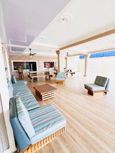 Villas nube 10 min from airport las americas