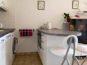 Appartement avec clim, parking - 4 pers. - FR-1-803-101