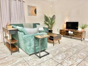 The Gumbo Getaway near Downtown Houma and NOLA