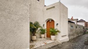 2BR villa central Seminyak, walking distance to Cafes and Restaurant