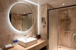 Grand Plaza Hotel Hanoi