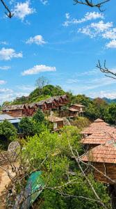 Mống Vàng Retreat Tà Xùa