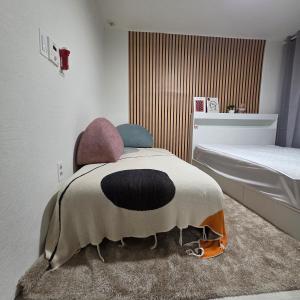 Gangnam daechi blessinghouse 2bed room