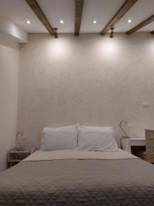 Quiet Central Split Apartment - 5 min Walk to Split Old Town and Bacvice Beach