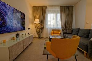 App Landora s bazenom