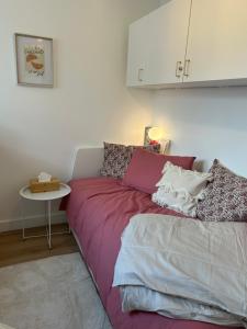 New Modern Studio Paris 16 Near Boulogne, Roland Garros, Metro, Eiffel tower, Parc des princes