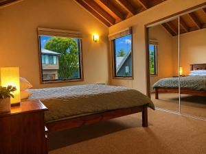 Dragonfly Chalet