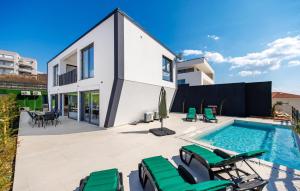 Nice Home In Jadranovo