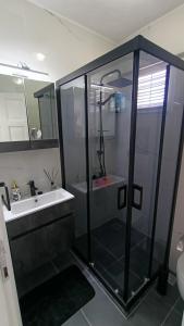 Ozalp B7 Lovely 1 Bed Apartment in Ovacik
