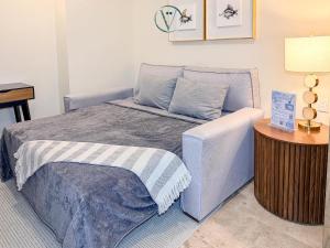 Wake Up to the Ocean Naarena Escape