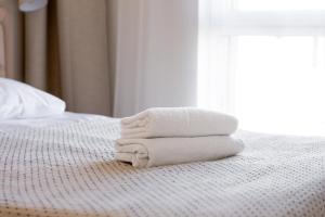 Family-Friendly Apt with Terrace I 2 BD I ᴄᴏʜᴏsᴛ