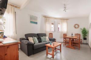Lets Holidays DUPLEX APARTMENT TOSSA Near Beach