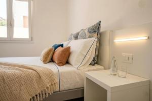Grecale Apartment by Diddoi