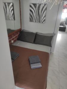 Renatas House- Cozy studio in Mytilene