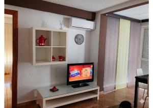 Apartamento Benidorm- Piscina y parking comunitario
