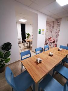 Feel Hostels City Center