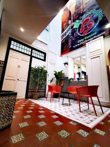 Feel Hostels City Center