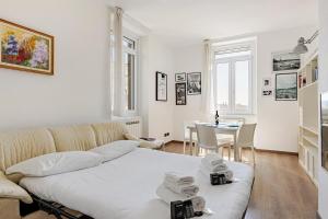Comfort & Space with Parking near Center Trieste