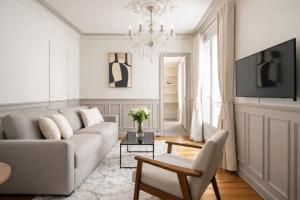 Eiffel Tower - Premium apartment with lift for 4