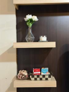 Ellaina Lodging