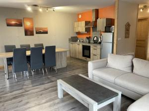 Chalet E R-2 Masseboeuf