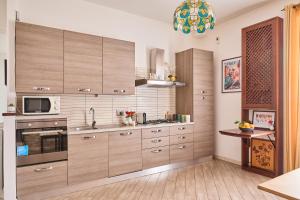 Lollo House - Romantic Apartment near Termini, San Lorenzo