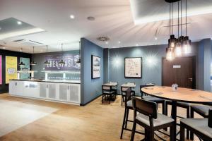 Premier Inn Koeln City Centre