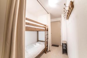 Le Bellevue, 50m lac, piscine, parking, wifi, baignade surveillée