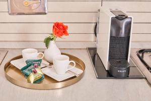 Lollo House - Romantic Apartment near Termini, San Lorenzo