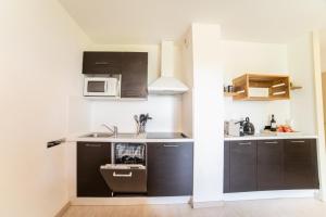 Le Bellevue, 50m lac, piscine, parking, wifi, baignade surveillée