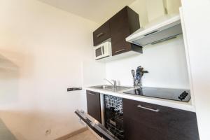 Le Bellevue, 50m lac, piscine, parking, wifi, baignade surveillée