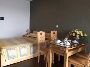 City Centre Apartment - Lancaster Hanoi