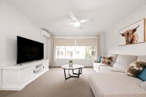 Lovely 2 Bedroom Apartment in Ascot