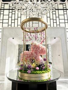 Shangri-La Qiantan, Shanghai - Steps away from the Oriental Sports Center, and easy reach the vibrant art scene of West Bund