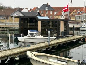 Hyggeligt ophold i hjertet af Bogense Gamle Havn