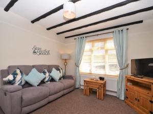 3 Bed in Brixham oc-56862