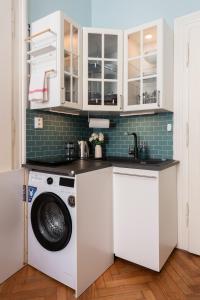Charming Old Town Apartment by EasyBNB Premium