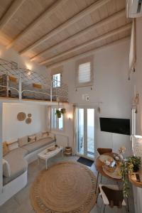 Molos Tinos Cycladic house