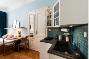 Charming Old Town Apartment by EasyBNB Premium